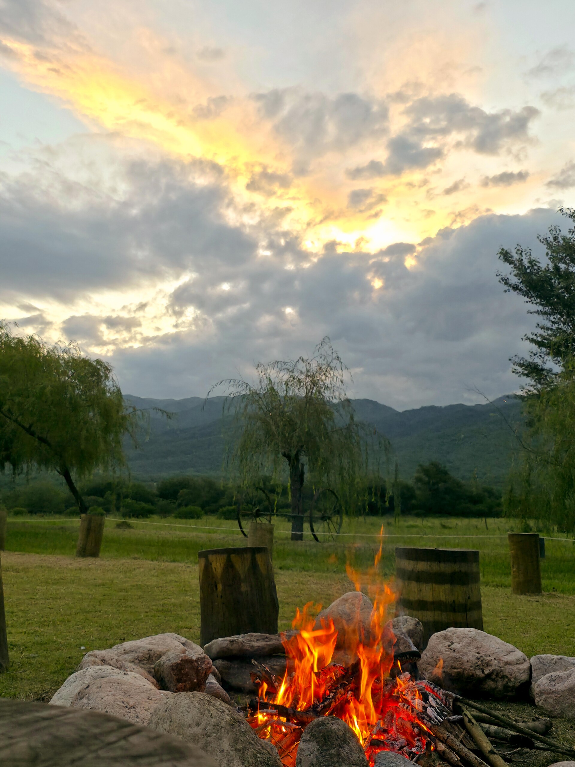 Quincho y fogón — Arakuku