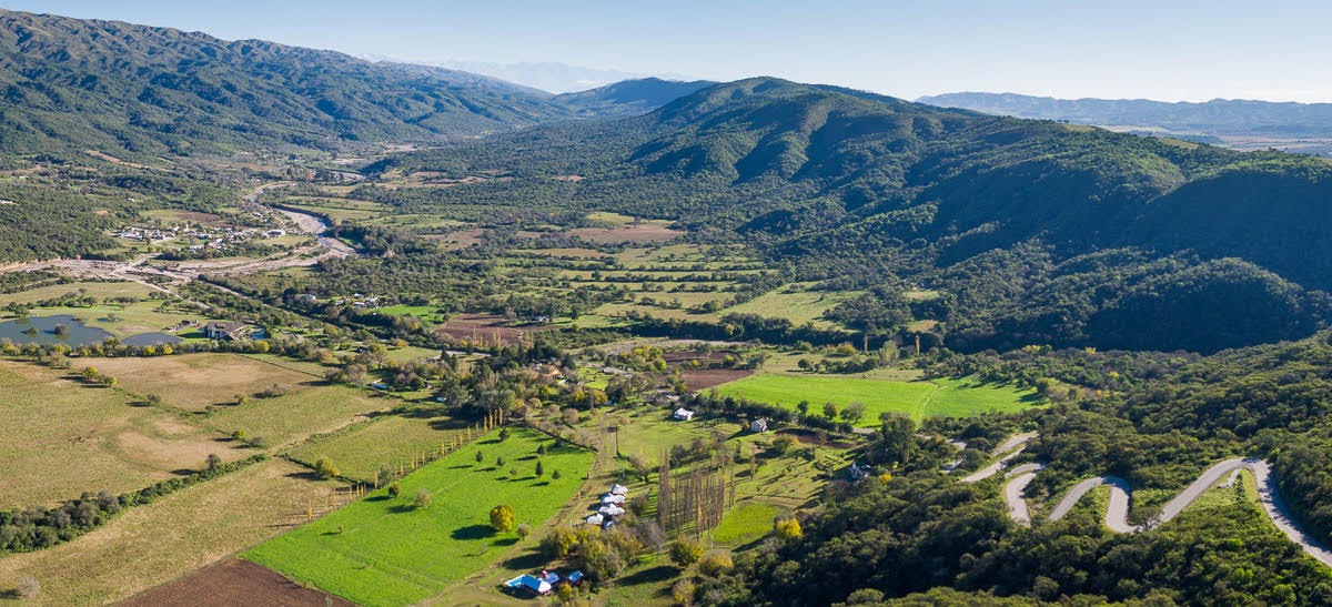 Paisaje del camino a San Antonio de Paclín — Arakuku